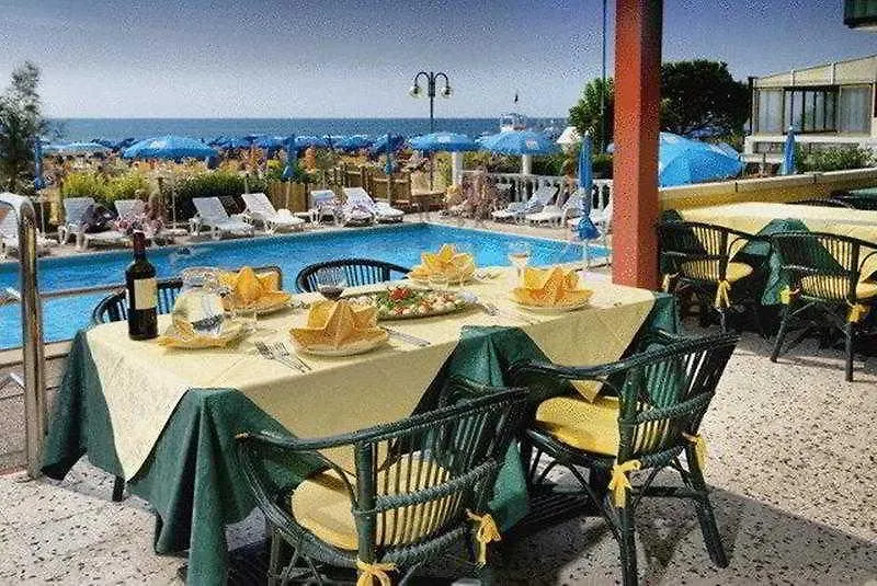 Hotel Tritone Jesolo Lido 2*, 利多迪迪耶索洛 意大利